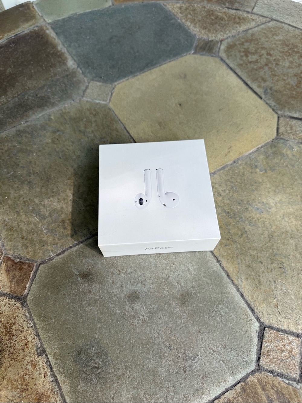 Wireless Earbuds with Charging Case - White
